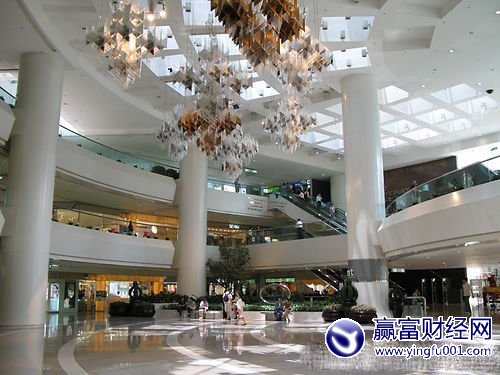 女人疯狂男人抓狂 盘点十大奢侈购物地(2) 女人疯狂男人抓狂 盘点十大奢侈购物地(2)