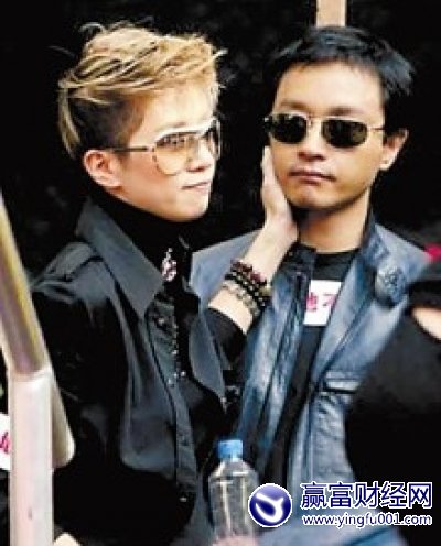 张国荣惊世讯息将公布 盘点张国荣隐秘情史(7) 张国荣惊世讯息将公布 盘点张国荣隐秘情史(7)