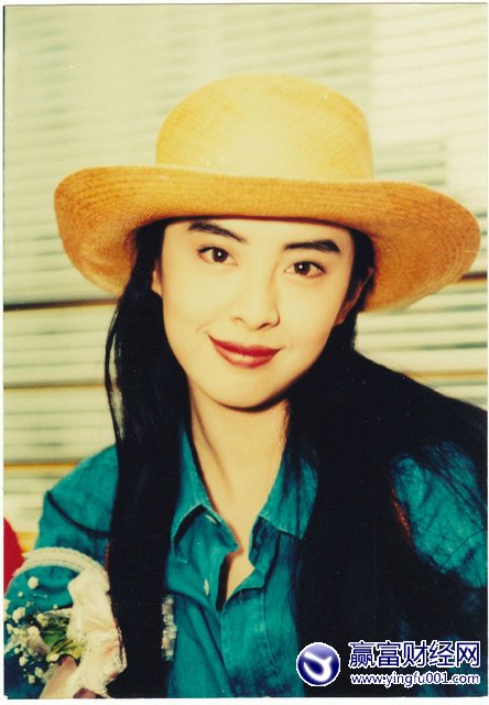 �������ط���۲ұ�����������������Ů�����(8)