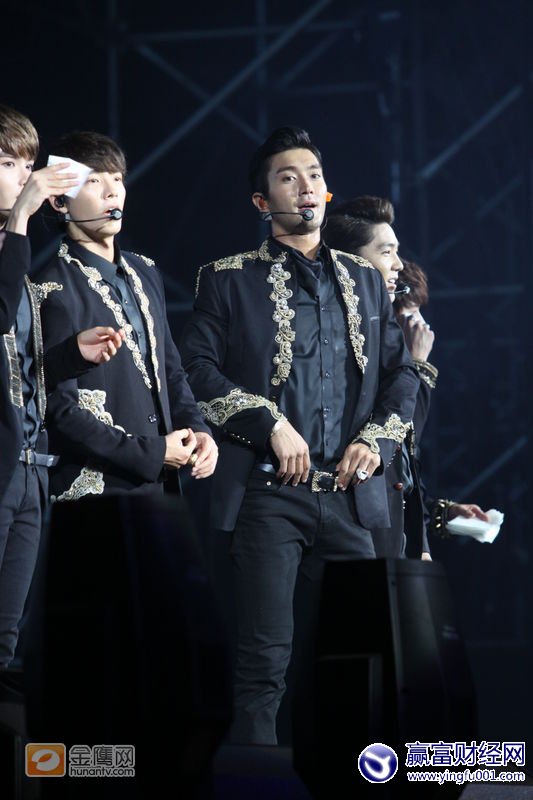 SuperJuniorϺ˿鱬Ա(6)