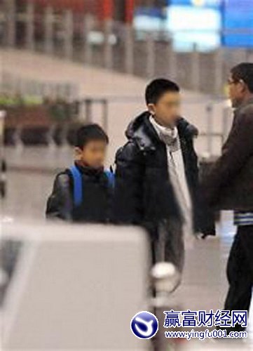 ������ı��Ů�����Ϲ���ѧУ������ķ��(10)